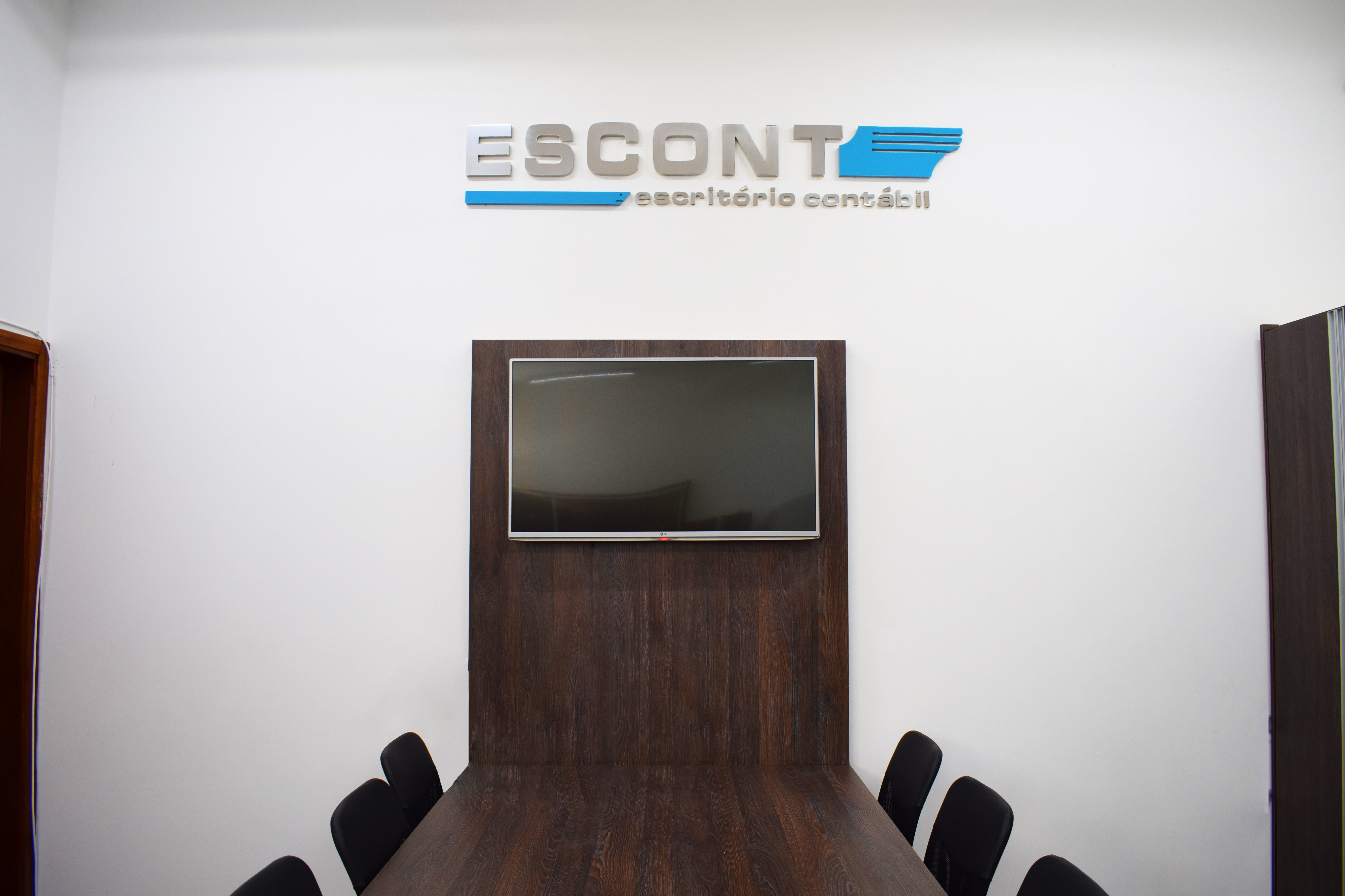 Escont Sala de Reunião